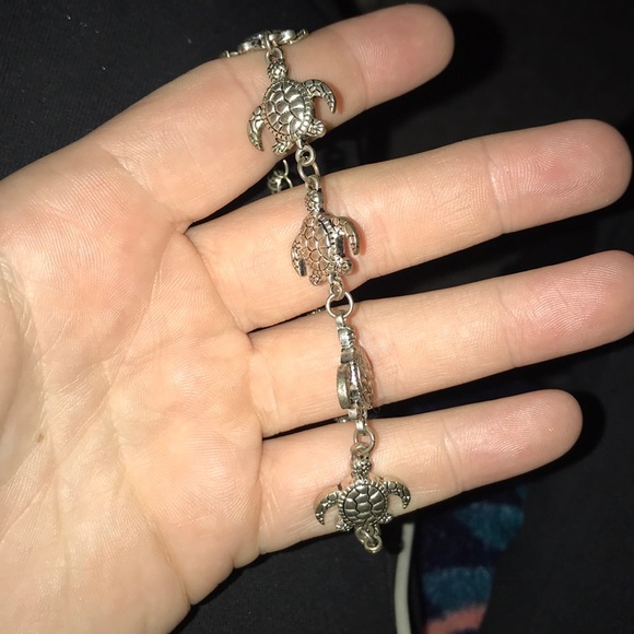 Turtle bracelet - Picture 1 of 2
